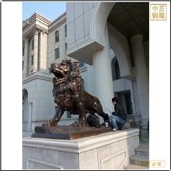 大型酒店铜狮子雕塑铸造